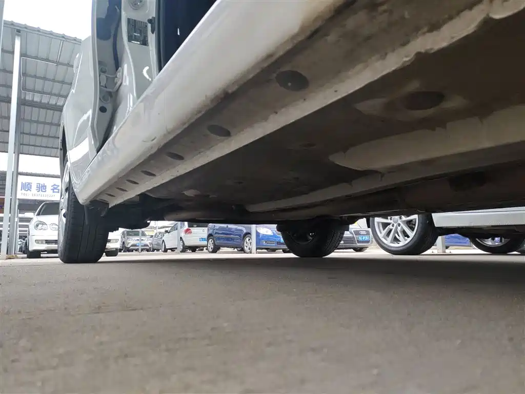 Toyota YARiS L Zhi Xiang 2021 1.5L CVT Leading Edition фото 19