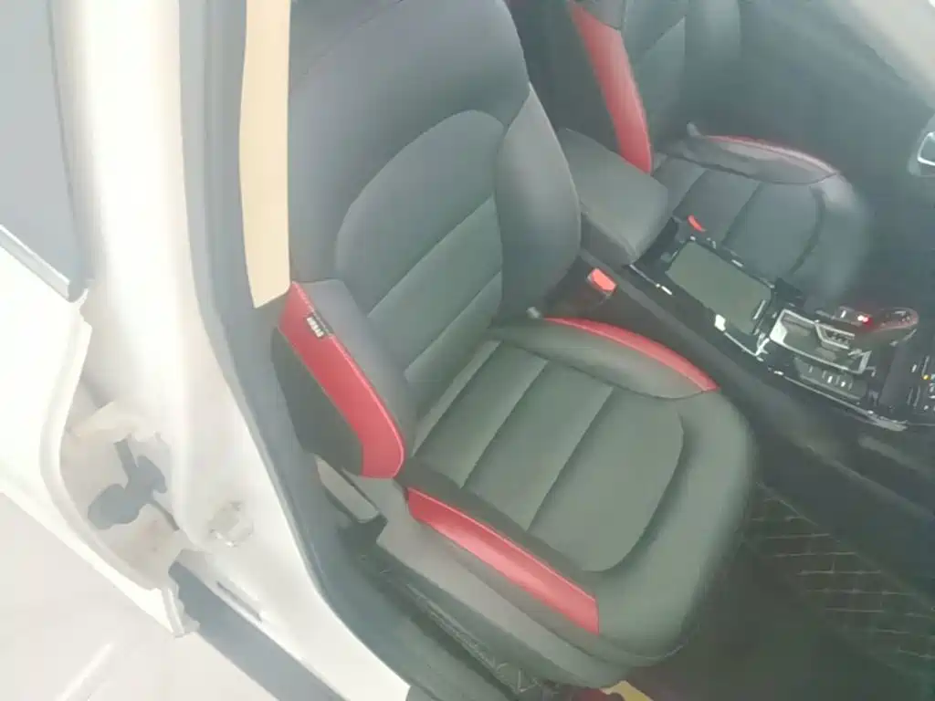 Geely Emgrand GS 2021 2020 1.4T CVT Elegance