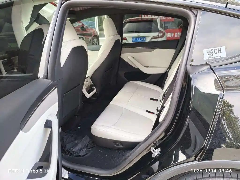 Tesla Model Y 2026 2026 Facelift Long Range Rear-Wheel Drive