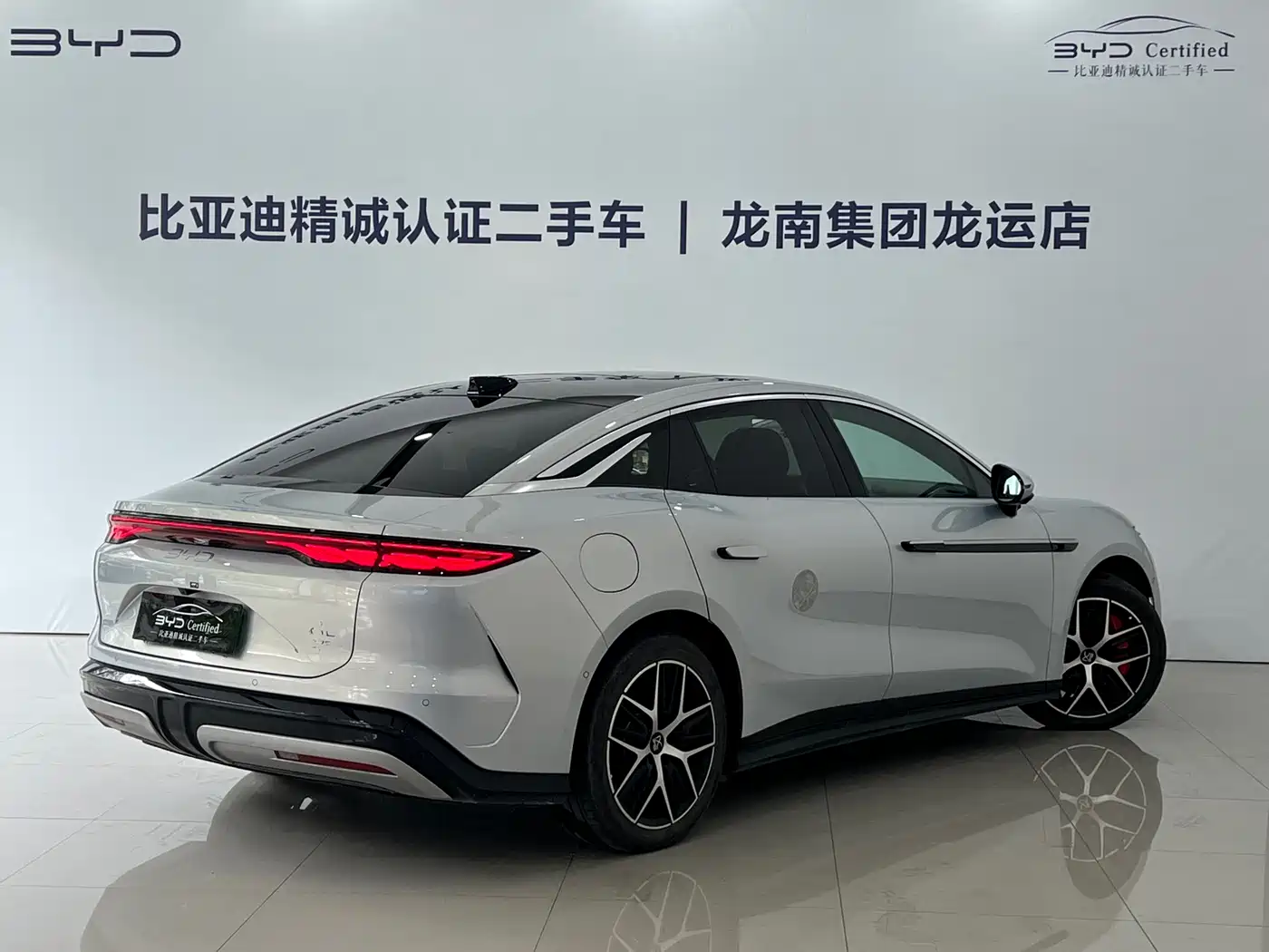 BYD Han L 2025 EV AWD LiDAR Flagship фото 13