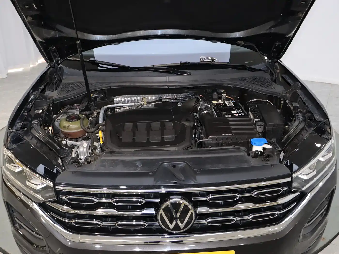 Volkswagen Tayron 2021 330TSI 2WD 30th Anniversary Edition фото 12