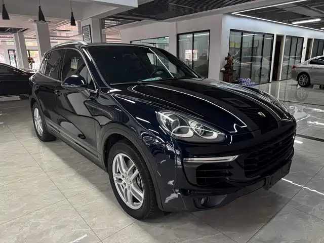Porsche Cayenne 2016 Cayenne 3.0T — фото 3