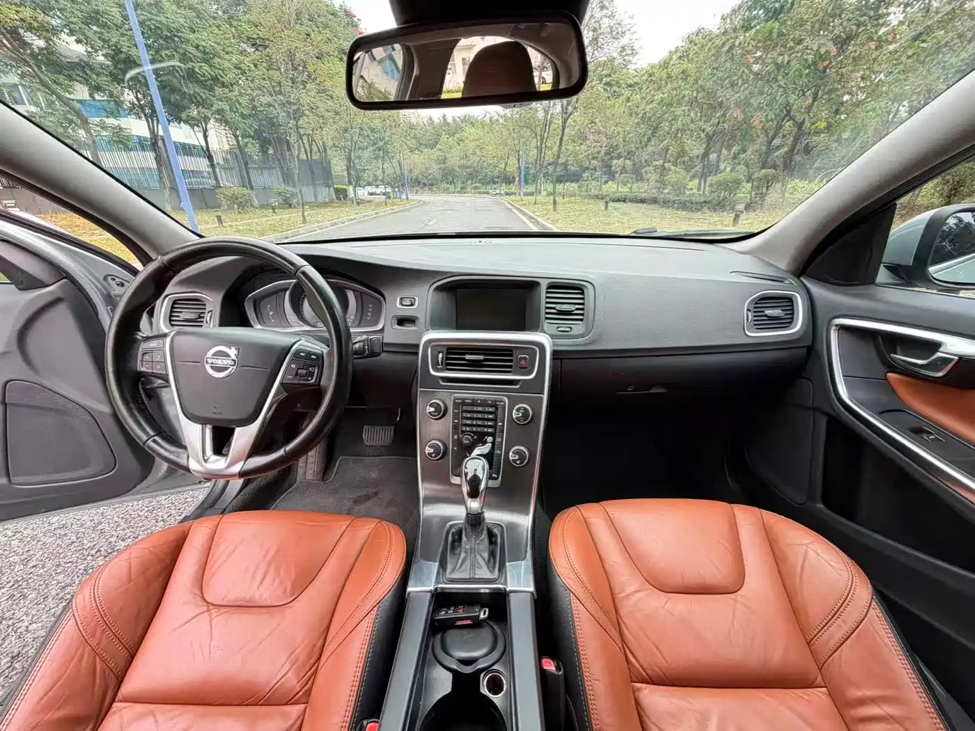 Volvo S60 (Import) 2014 2014 T5 Elegance Edition