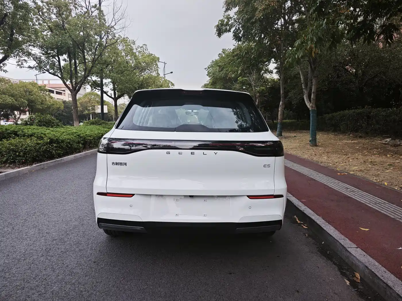 Geely Galaxy Galaxy E5 2024 Model 530km Official Edition фото 5