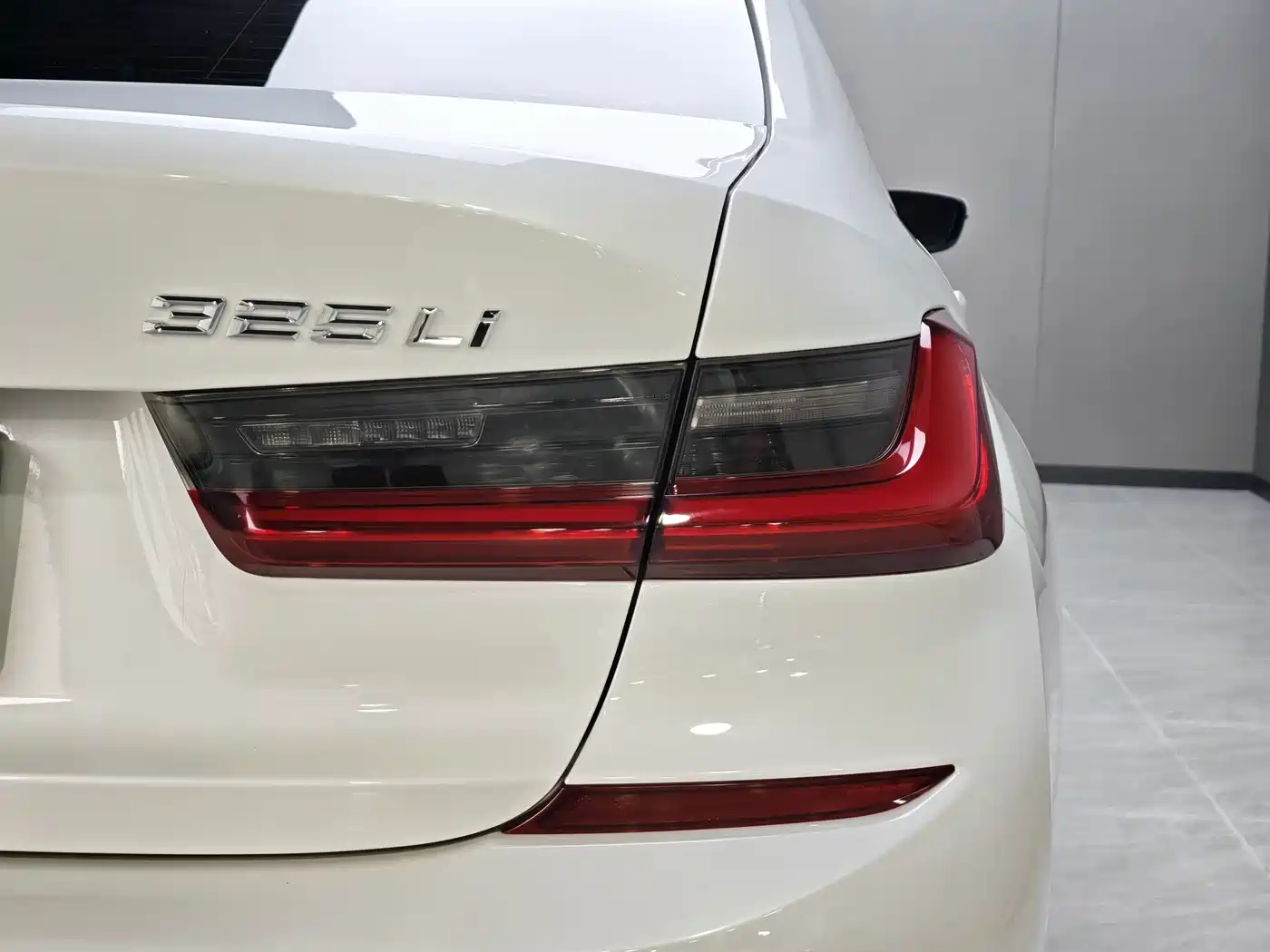 BMW 3 Series 2021 325Li M Sport Package фото 18