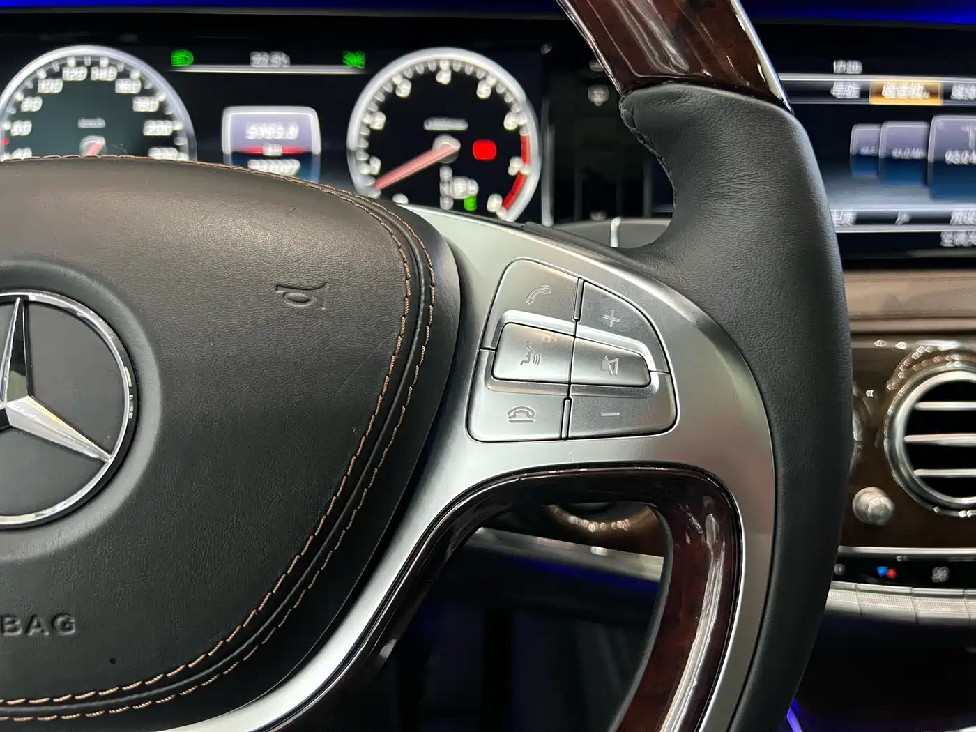 Mercedes-Benz S-Class 2017 S 400 L фото 37