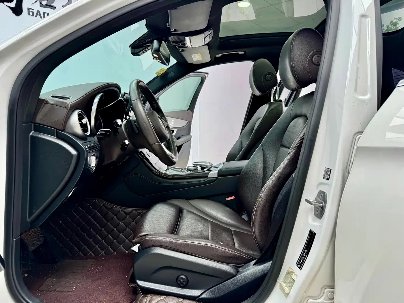 Mercedes-Benz GLC 2018 GLC 200 4MATIC фото 6