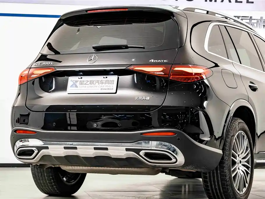 Mercedes-Benz GLC 2023 Facelift GLC 300 L 4MATIC Sport 5-Seater фото 7
