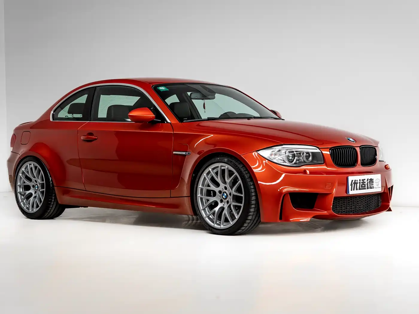 BMW 1 Series M 2011 1M Coupe фото 3