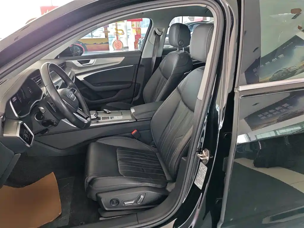 Audi A6L 2023 Facelift 40 TFSI Luxury Elegance фото 11