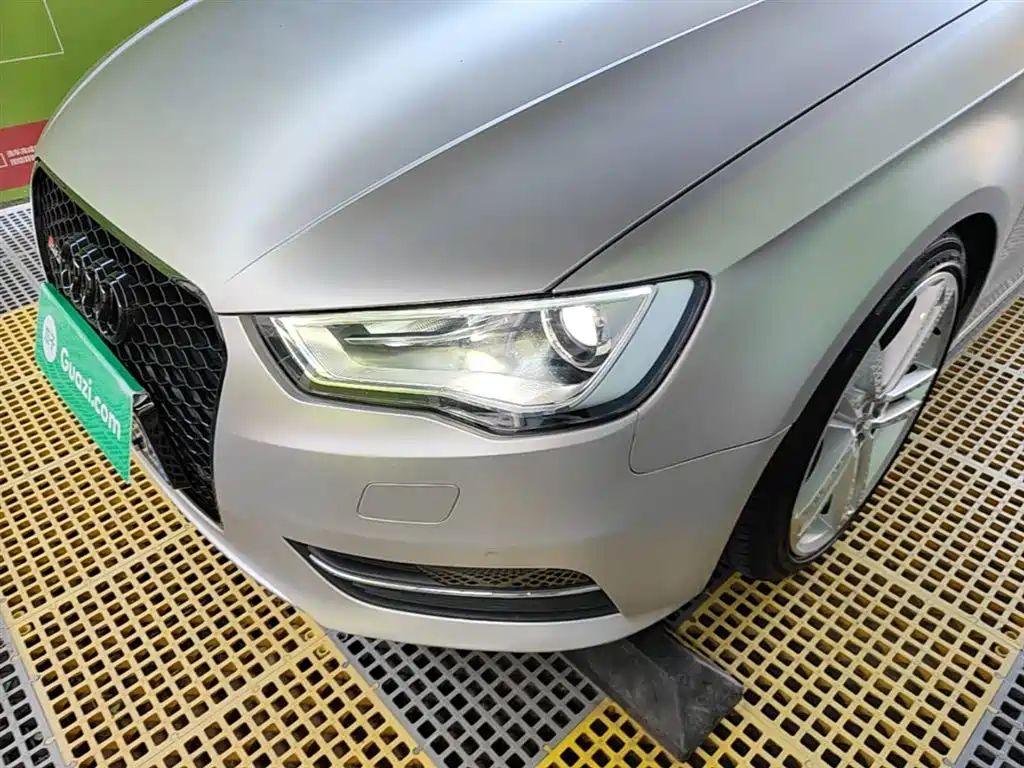 Audi A3 2016 Sportback 35 TFSI Leadership фото 24