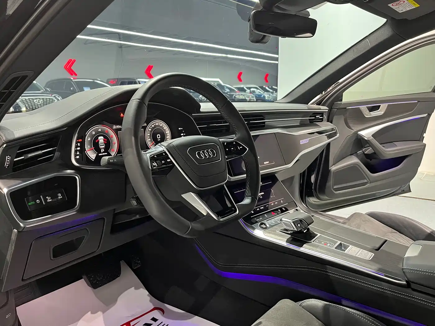 Audi A6L 2024 55 TFSI quattro Exclusive Dynamic фото 7