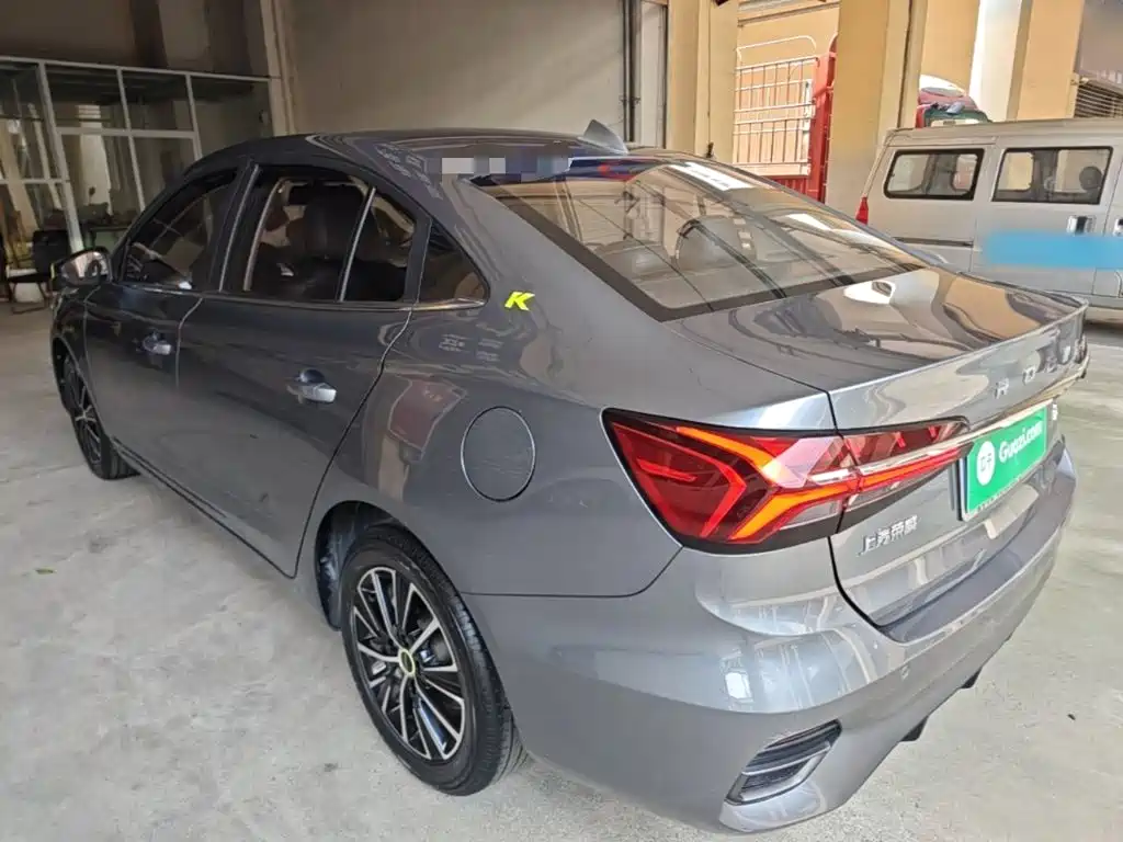 Photo 23 - Roewe i5