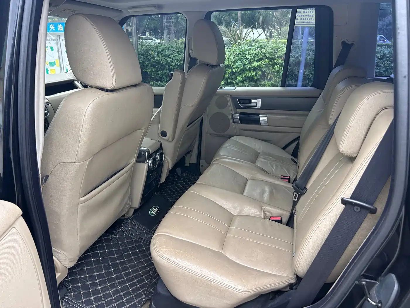 Land Rover Discovery 2011 2.7 TDV6 S Diesel фото 10