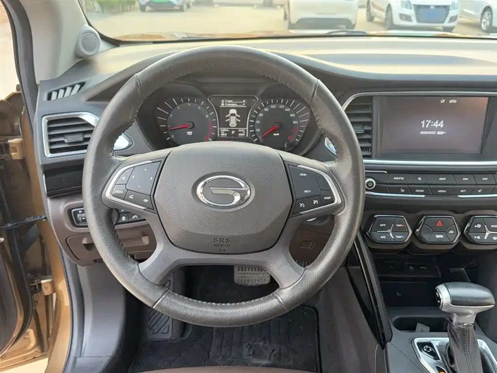 GAC Trumpchi Trumpchi GS4 2015 200T G-DCT Luxury Edition фото 23
