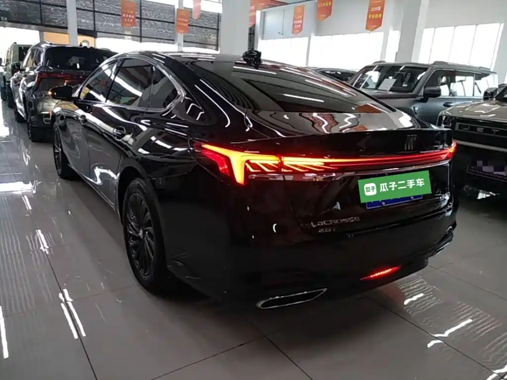 Buick LaCrosse 2025 2025 Model 28T Platinum Edition