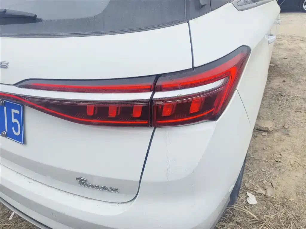 BYD Song MAX 2021 Upgrade 1.5T Automatic Premium Edition 6-Seater фото 24