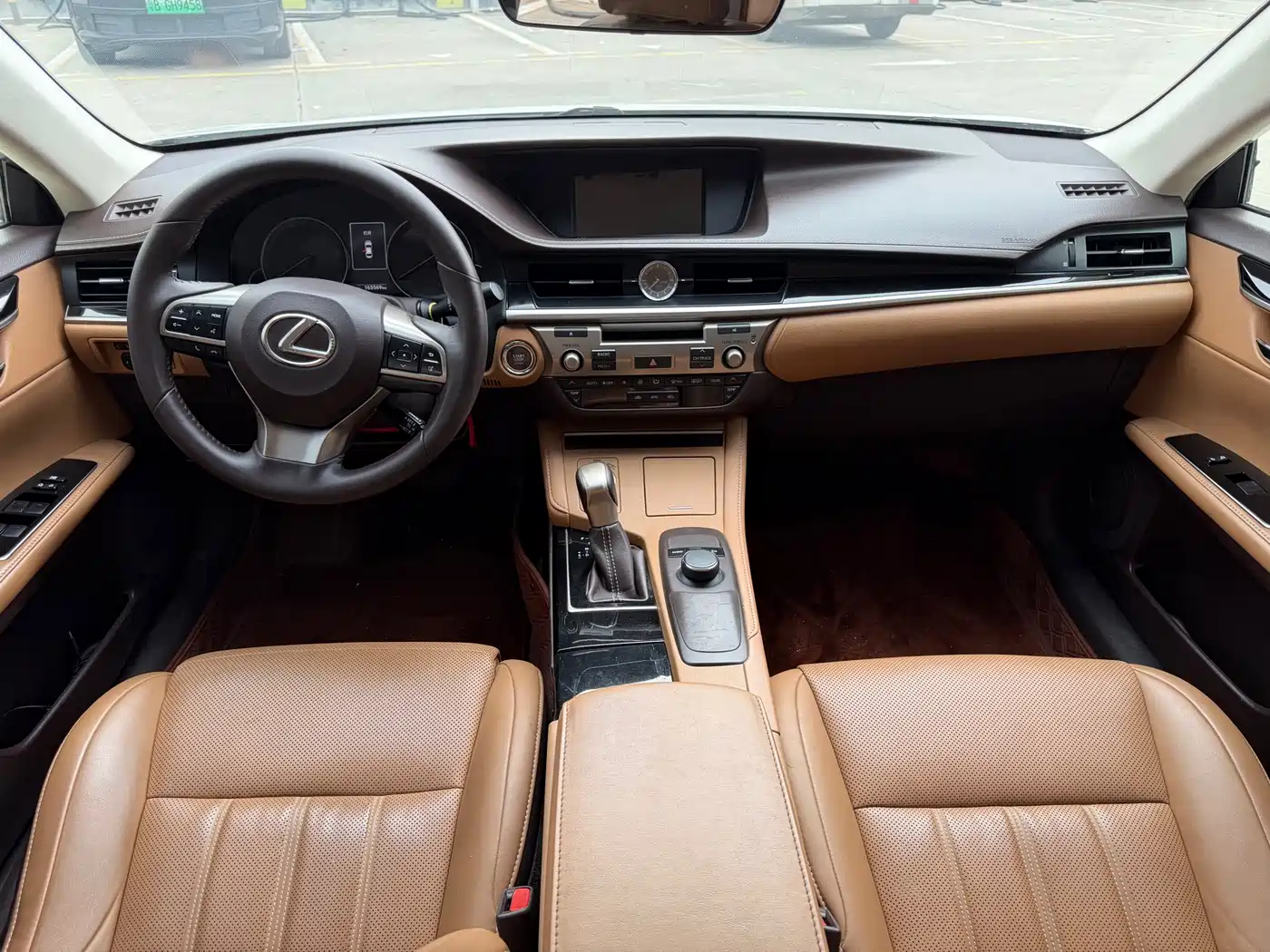Lexus ES 2015 200 Elite Edition фото 4