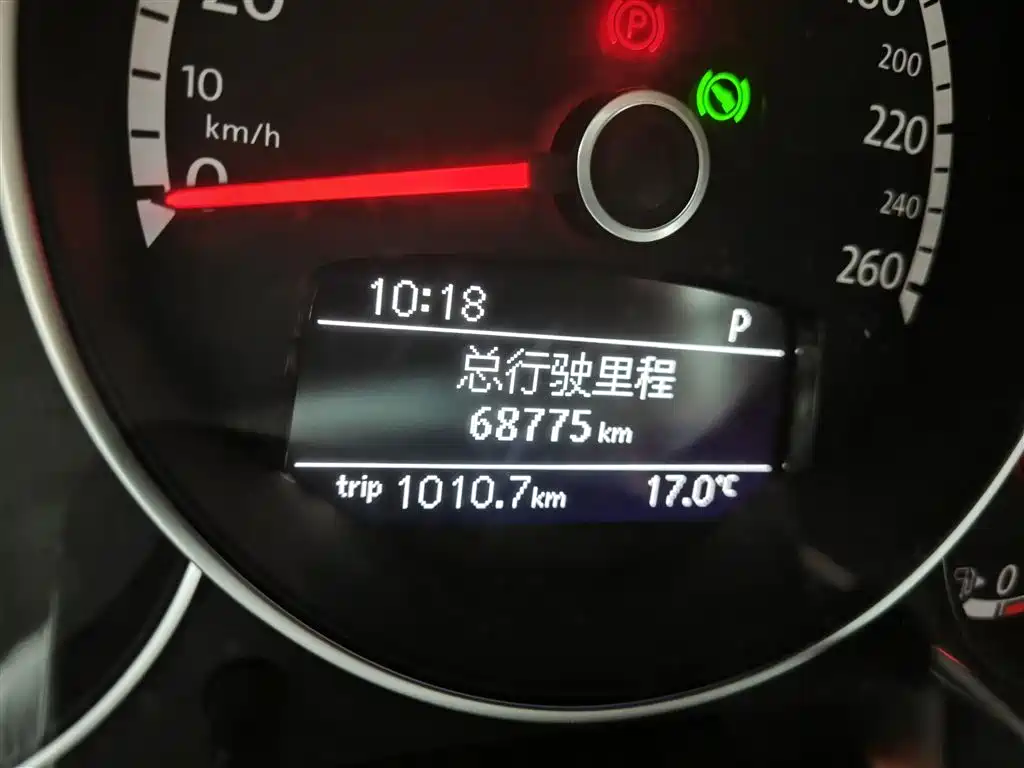 Volkswagen Beetle 2014 1.2TSI Fashion Edition фото 5