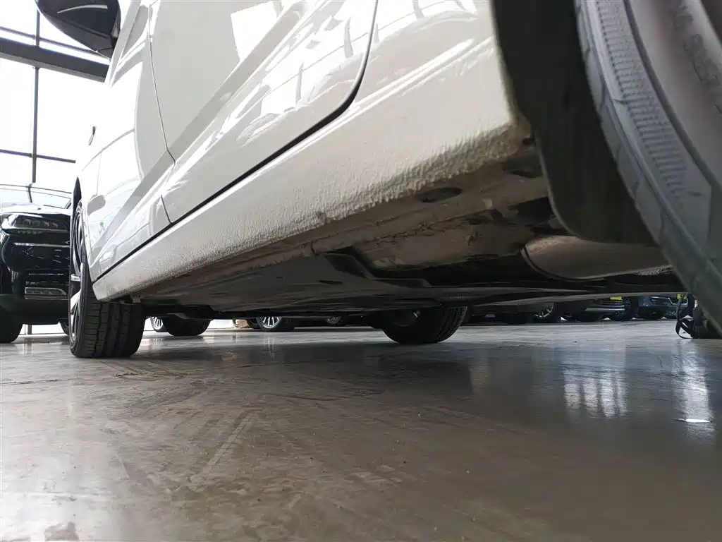 Volkswagen Sagitar 2023 300TSI DSG Surpassing Edition фото 6