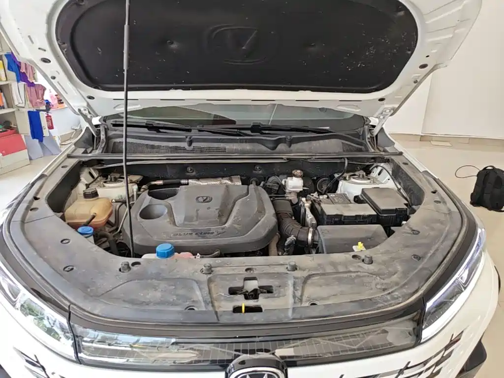 Фото 16 - Changan CS75 PLUS