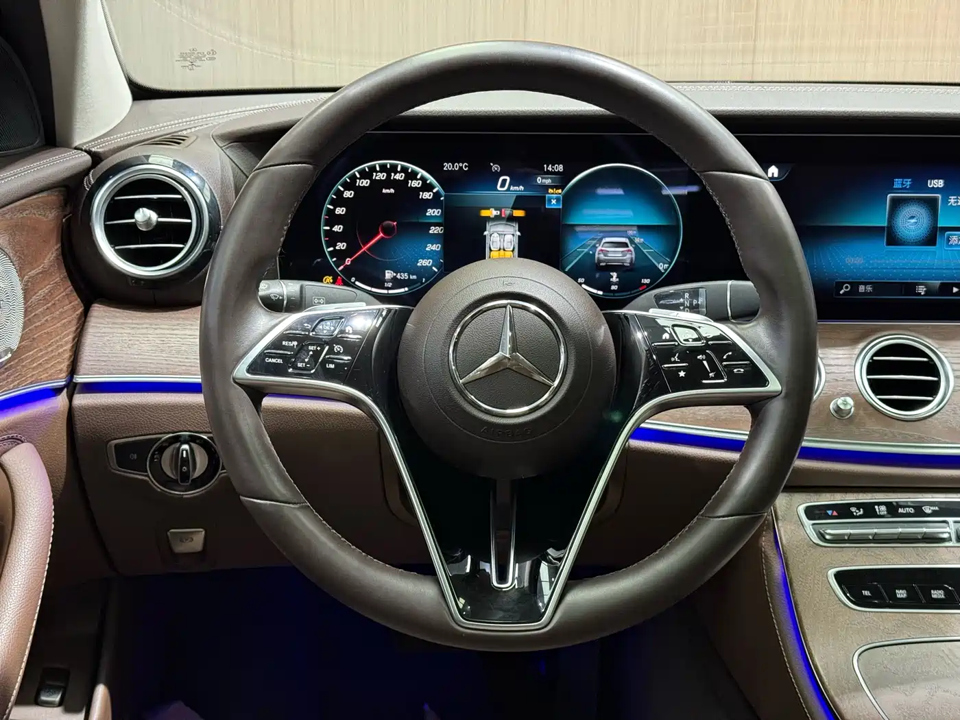 Mercedes-Benz E-Class 2023 E 300 L Luxury фото 16
