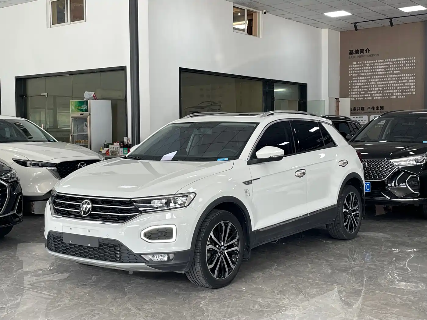 Volkswagen T-ROC 2022 280TSI DSG 2WD Comfort PLUS