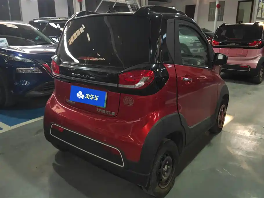 BAOJUN E100
