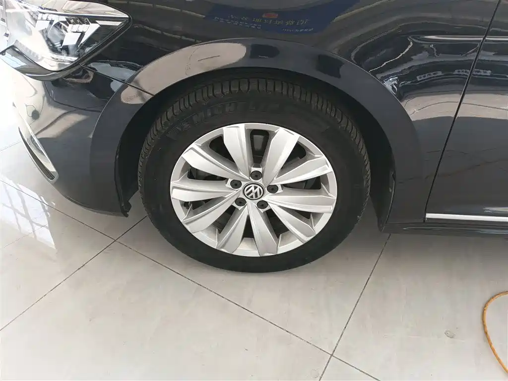 Volkswagen Passat 2019 330TSI Elite Version China VI фото 25