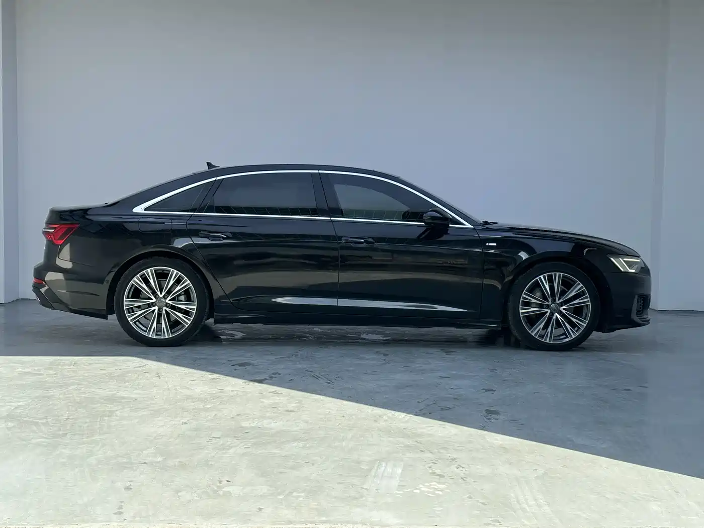 Audi A6L 2019 45 TFSI quattro Premium Dynamic фото 7