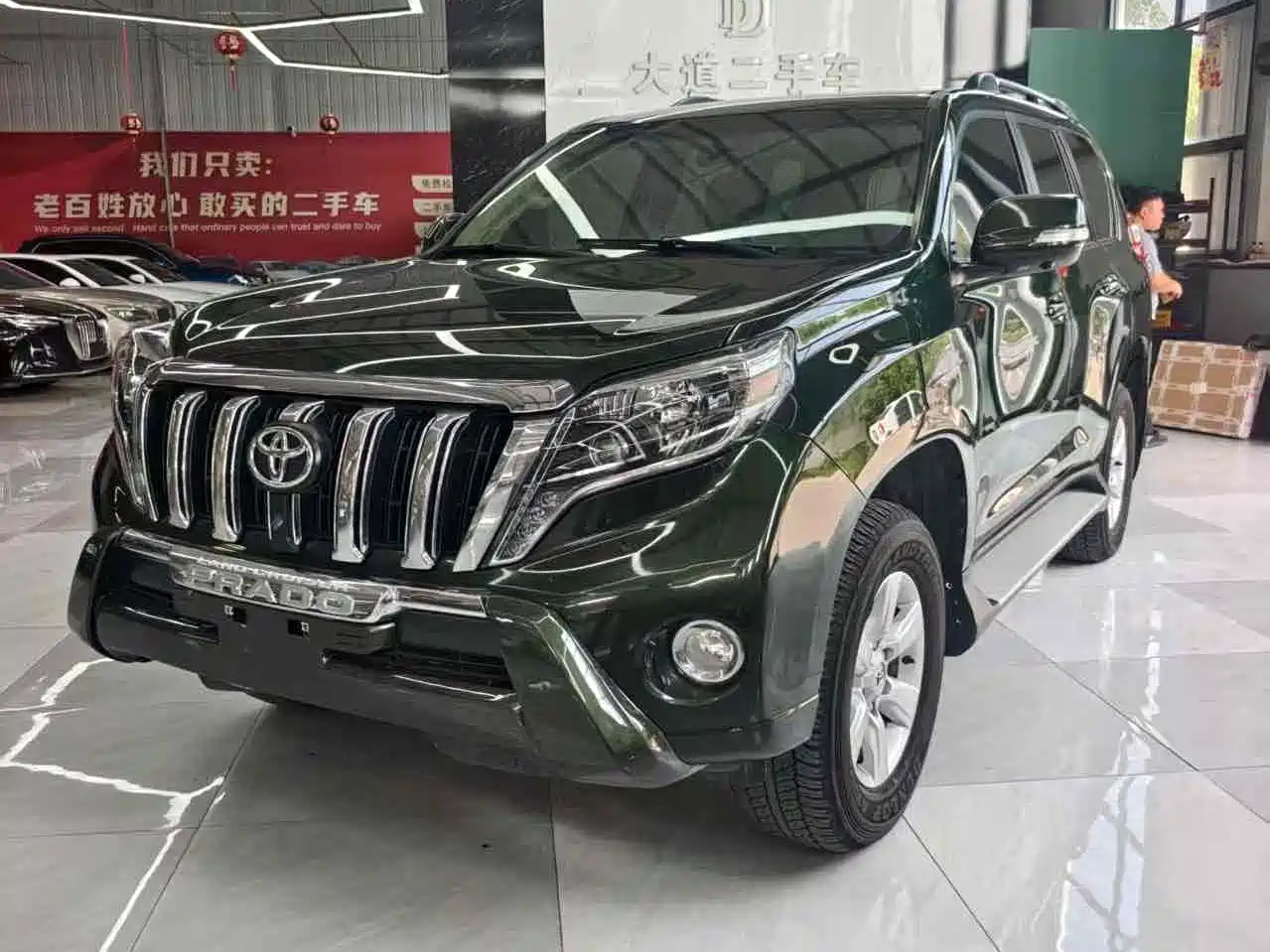 Toyota Prado (Import) 2014 2.7L Automatic Standard Edition