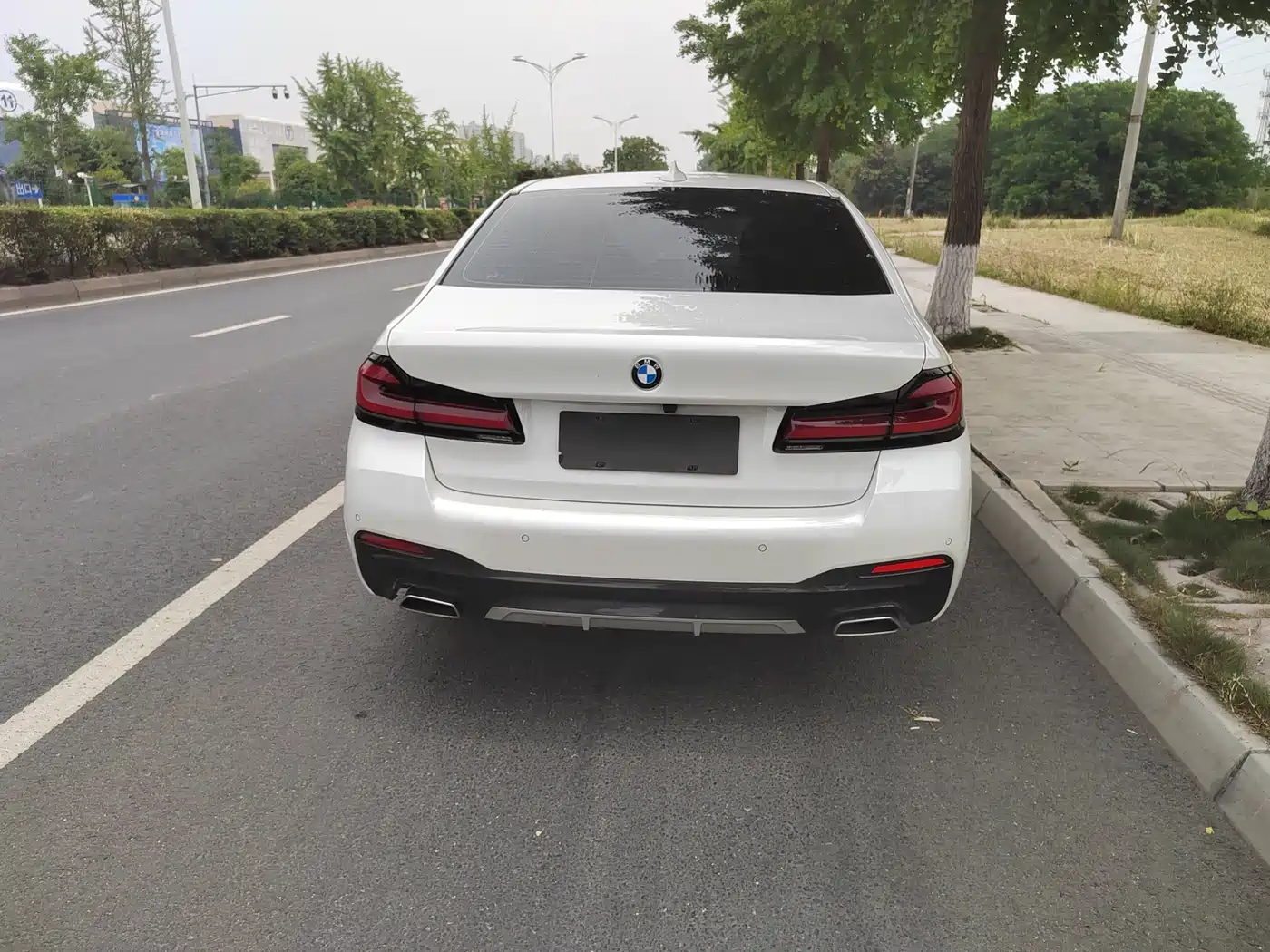 BMW 5 Series 2022 Model Second Facelift 525Li M Sport Package фото 10