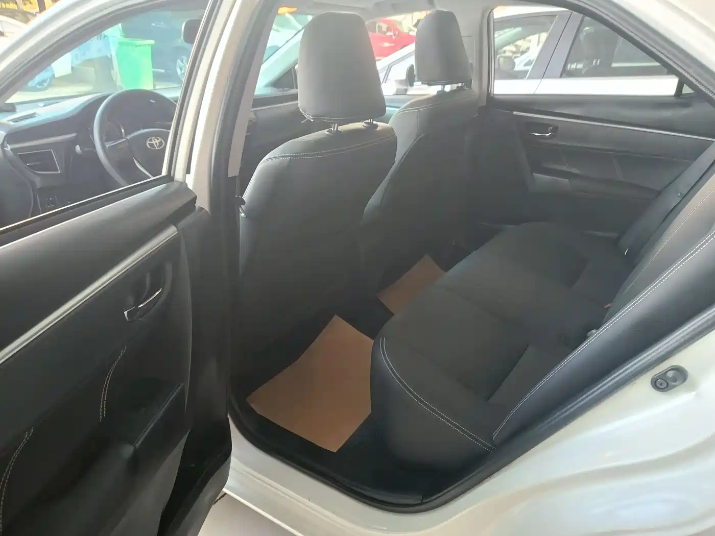 Toyota Levin 2016 1.6G CVT Elite Edition фото 6