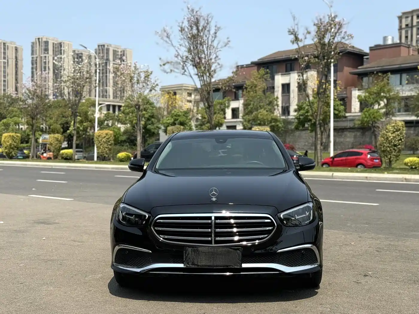  E CLASS