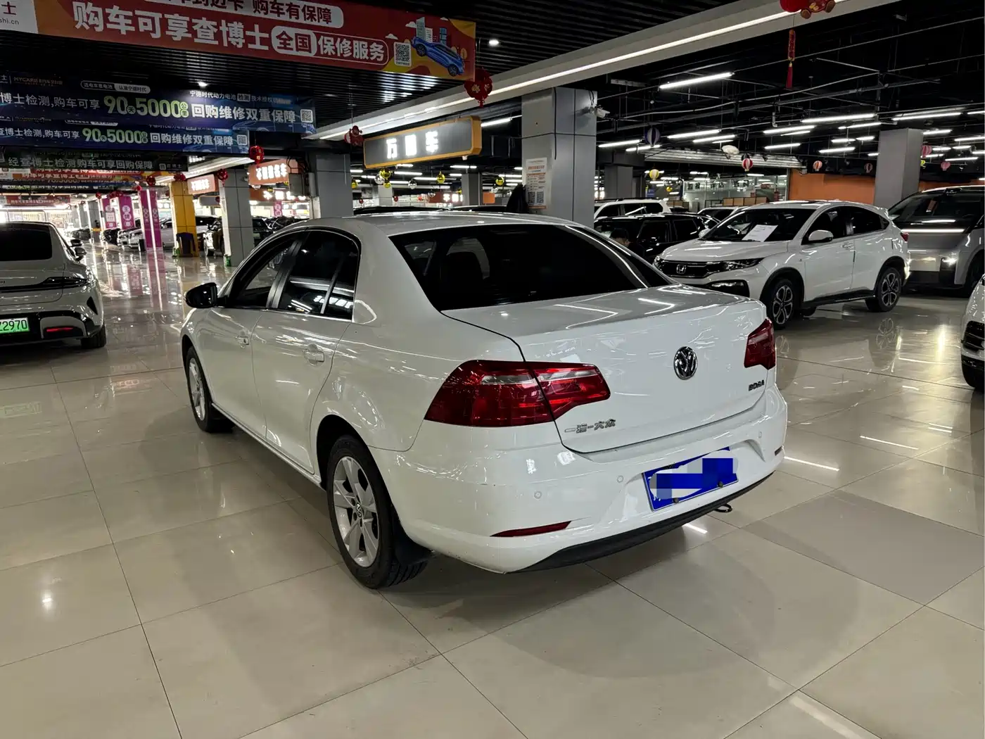 Volkswagen Bora 2015 Quality Edition 1.6L Automatic Comfort фото 8