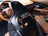 Photo 13 - Aston Martin DB12