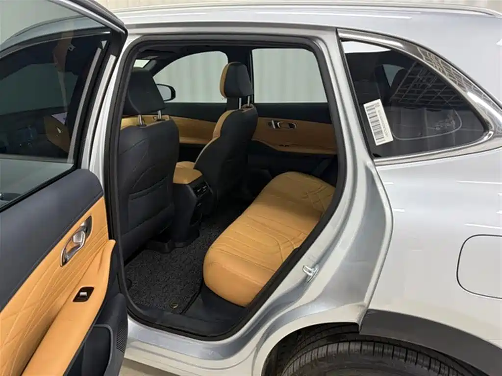 Geely Galaxy Galaxy Starship 7 EM-i 2025 Model 120km Explorer+ Edition фото 14