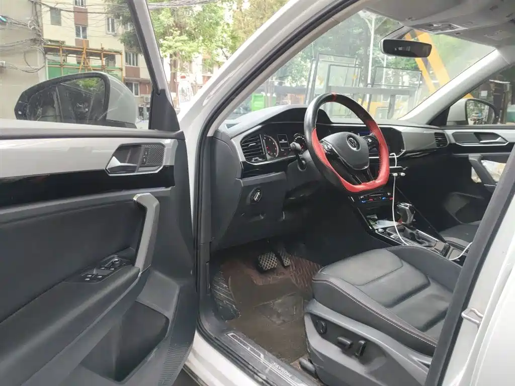 VOLKSWAGEN TANYUE
