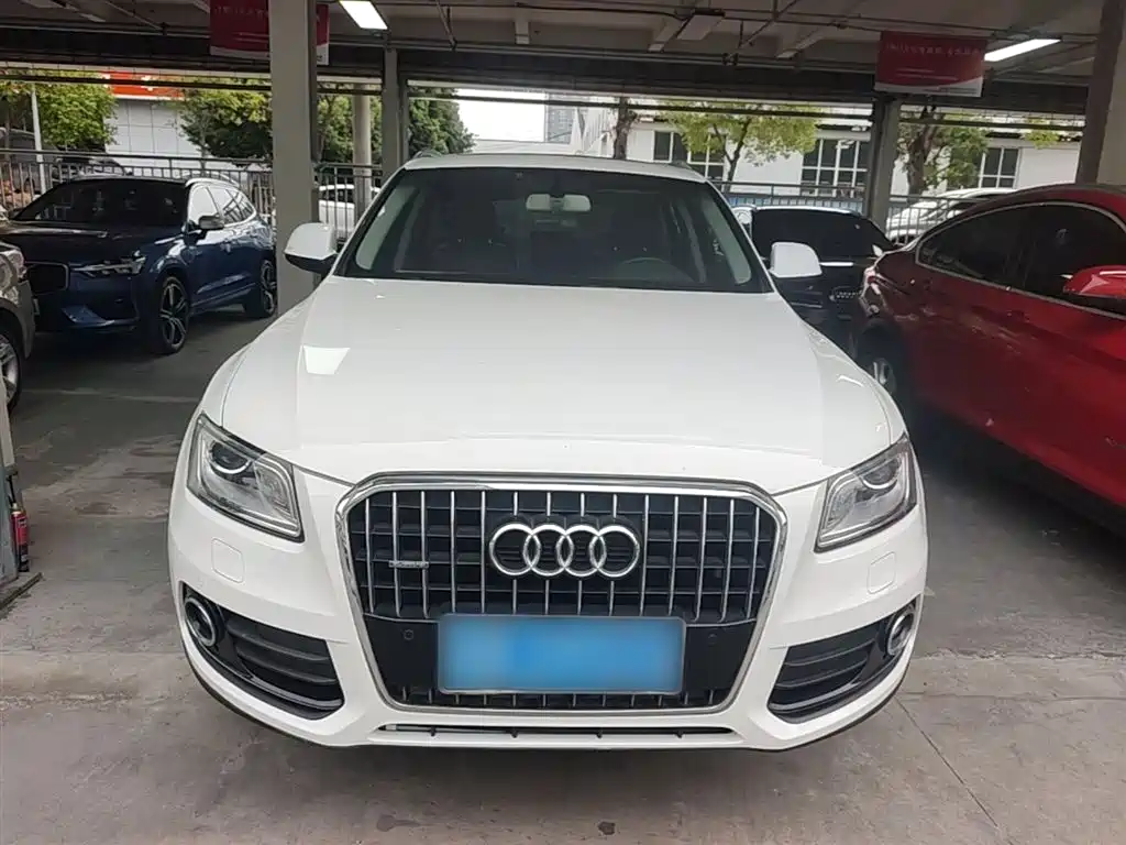 Audi Q5 2015 40 TFSI Technology фото 3