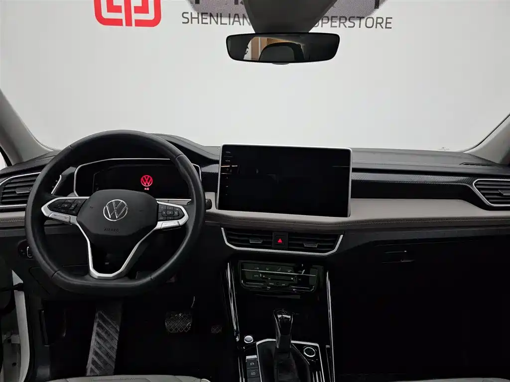 Volkswagen Tayron 2023 300TSI 2WD Luxury Plus Advanced Edition фото 11