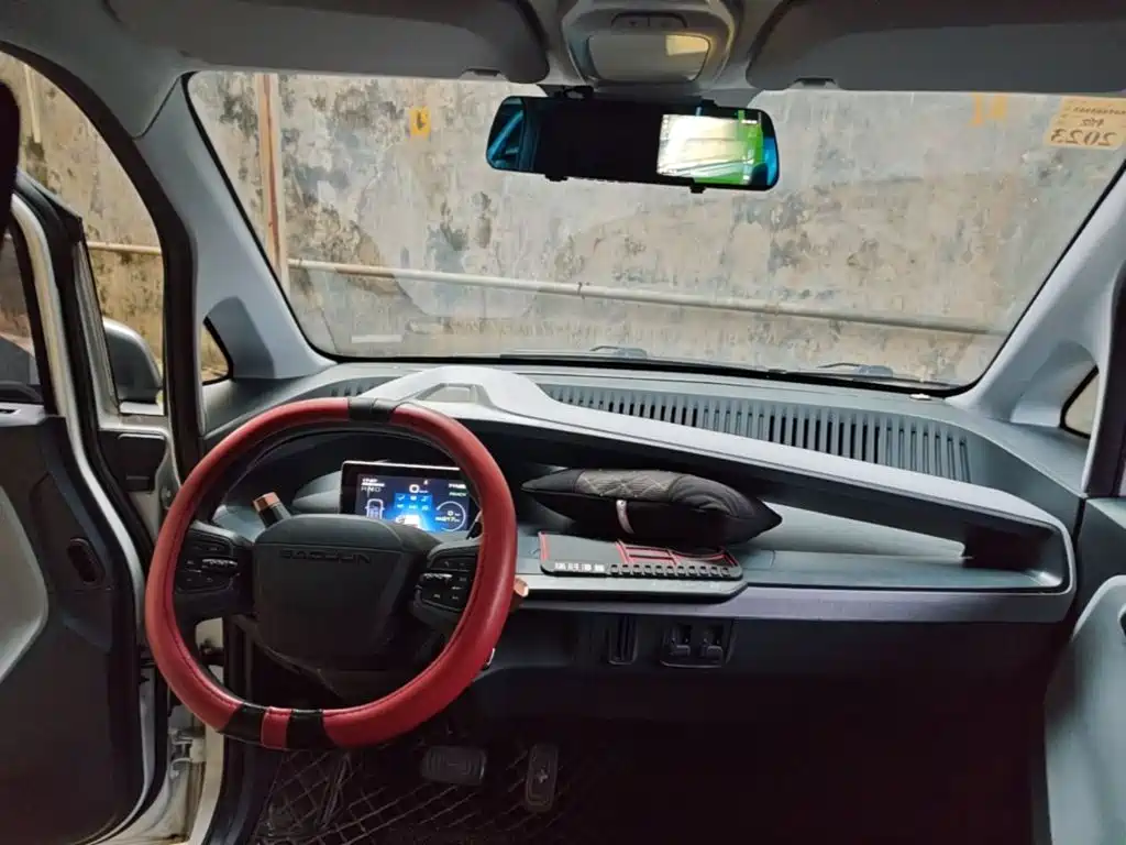 Baojun E200 2021 2020 305KM Smart Edition