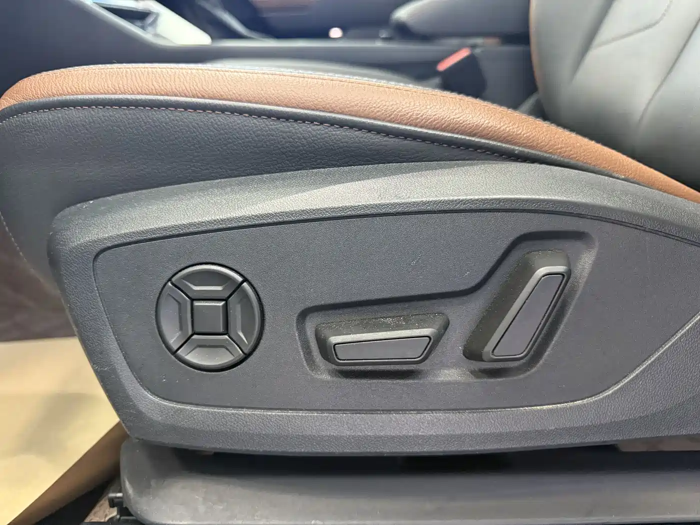 Audi Q3 2022 35 TFSI Fashion Elegance фото 10