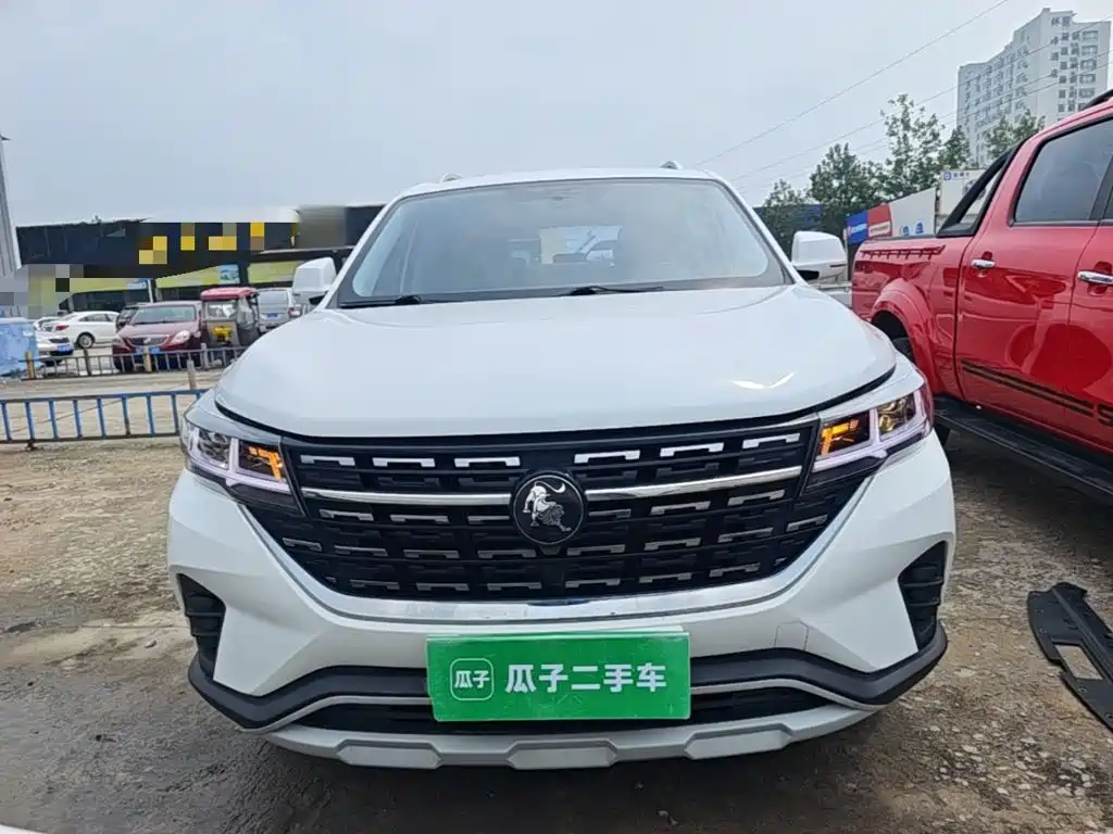 Dongfeng Fengxing Fengxing T5 2023 2022 Golden Age 1.5T Auto Dream Chaser 5-Seater