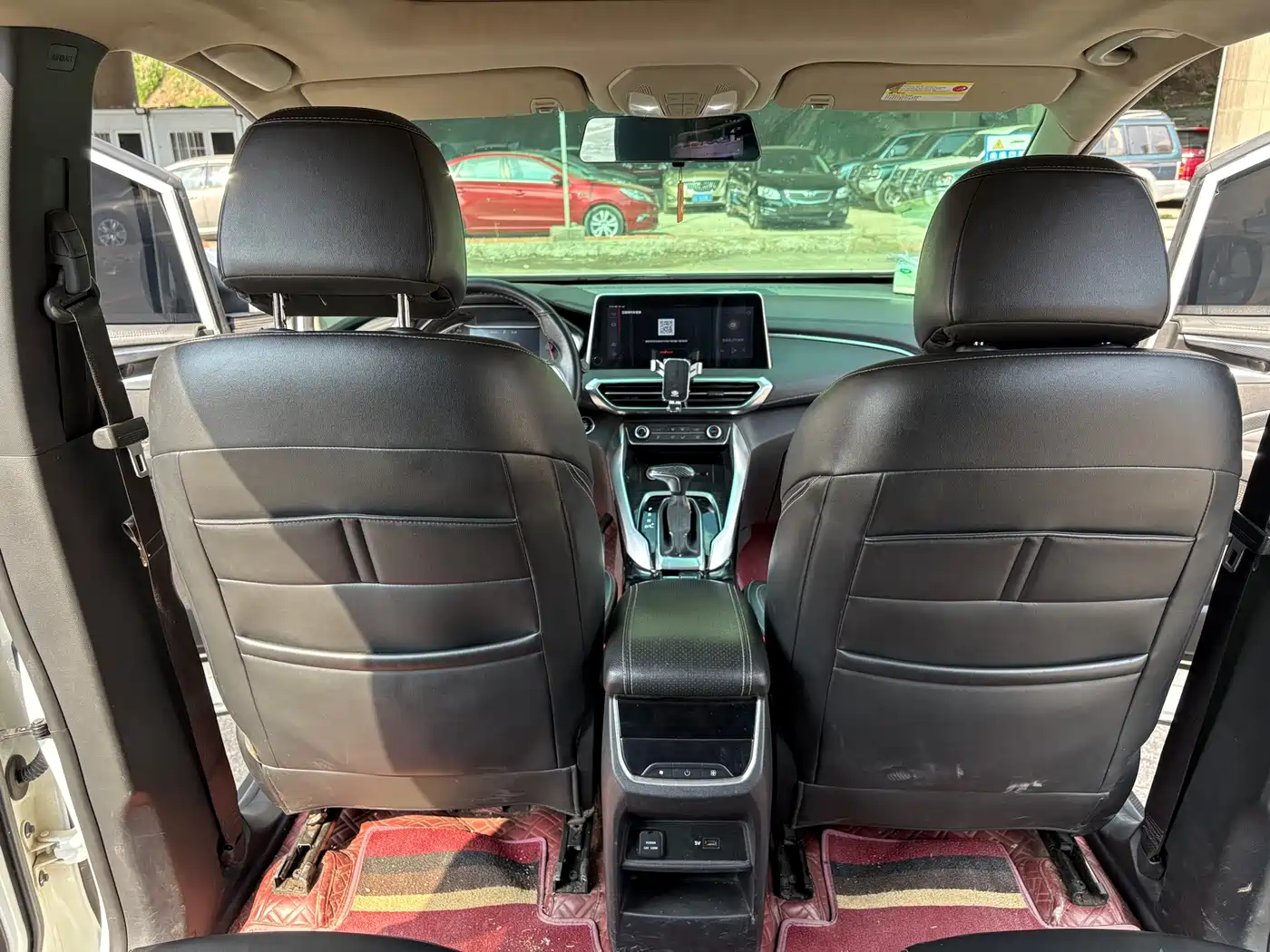 SAIC Maxus Maxus G50 2021 PLUS 1.5T Auto Voyager Edition фото 9