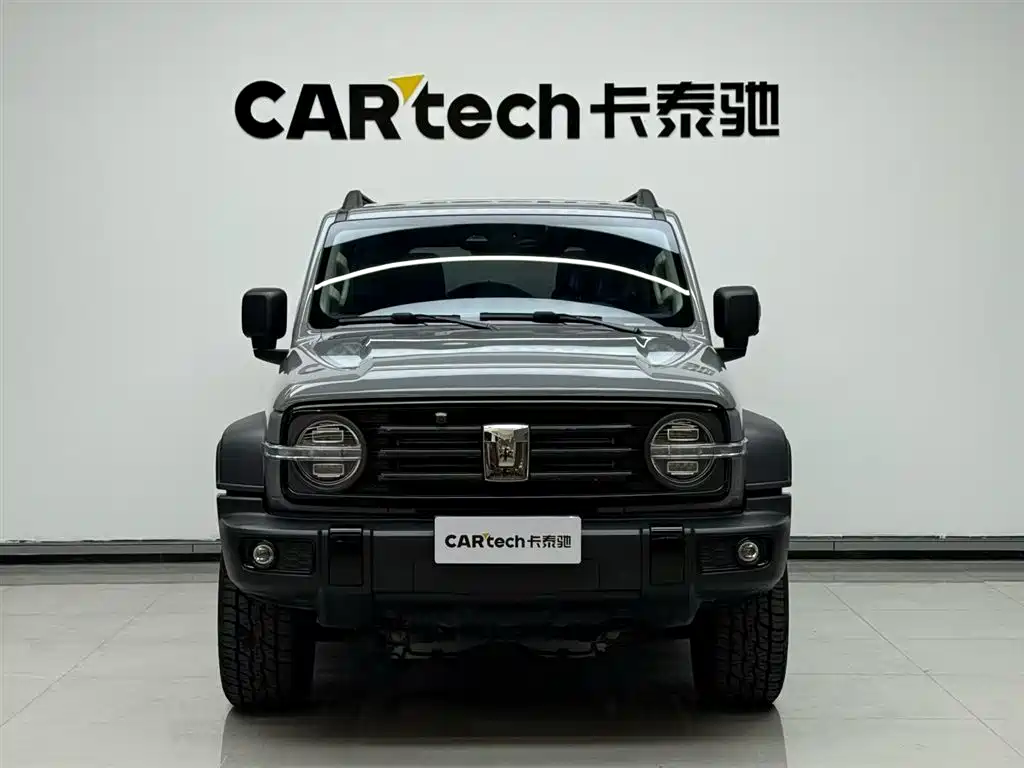 Tank 300 2023 Off-Road Edition 2.0T Conqueror фото 2