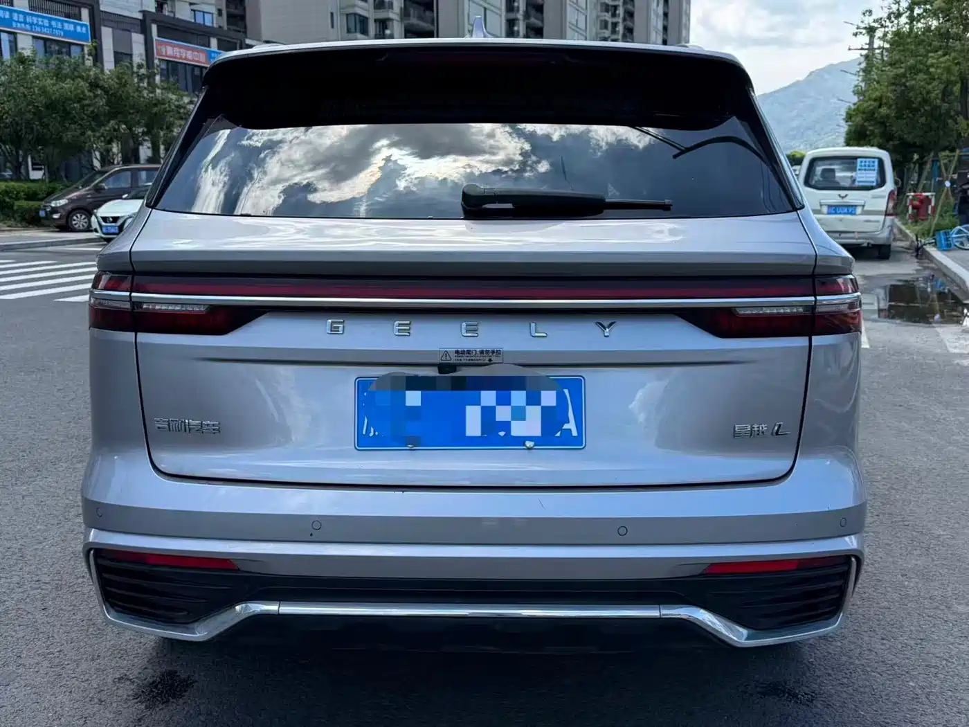 Geely Monjaro 2023 2023 2.0TD High-power Automatic 2WD Flagship