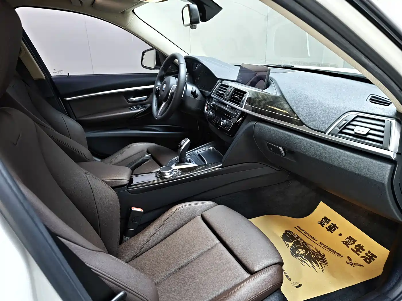 BMW 3 Series 2018 320Li M Sport Black Night Edition фото 13