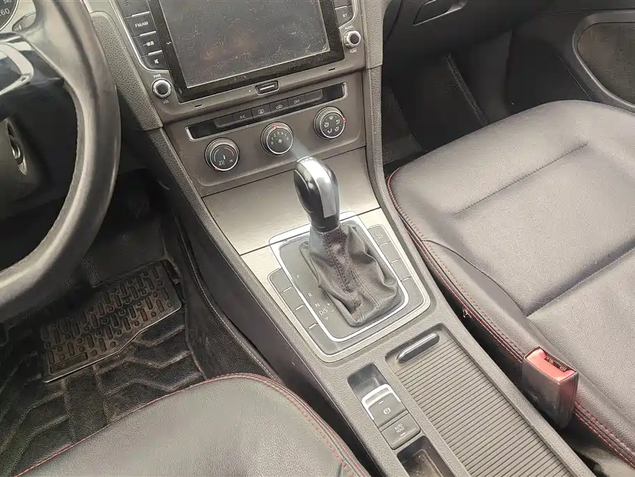 Volkswagen Golf 2014 1.4TSI Automatic Comfort фото 16