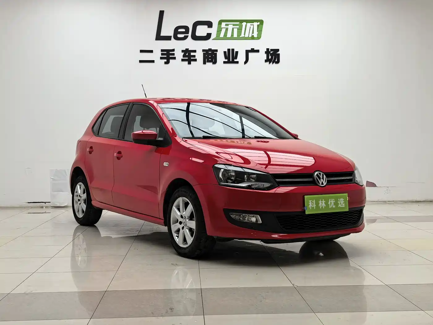 Volkswagen Polo 2013 1.6L Automatic Comfort Edition фото 2