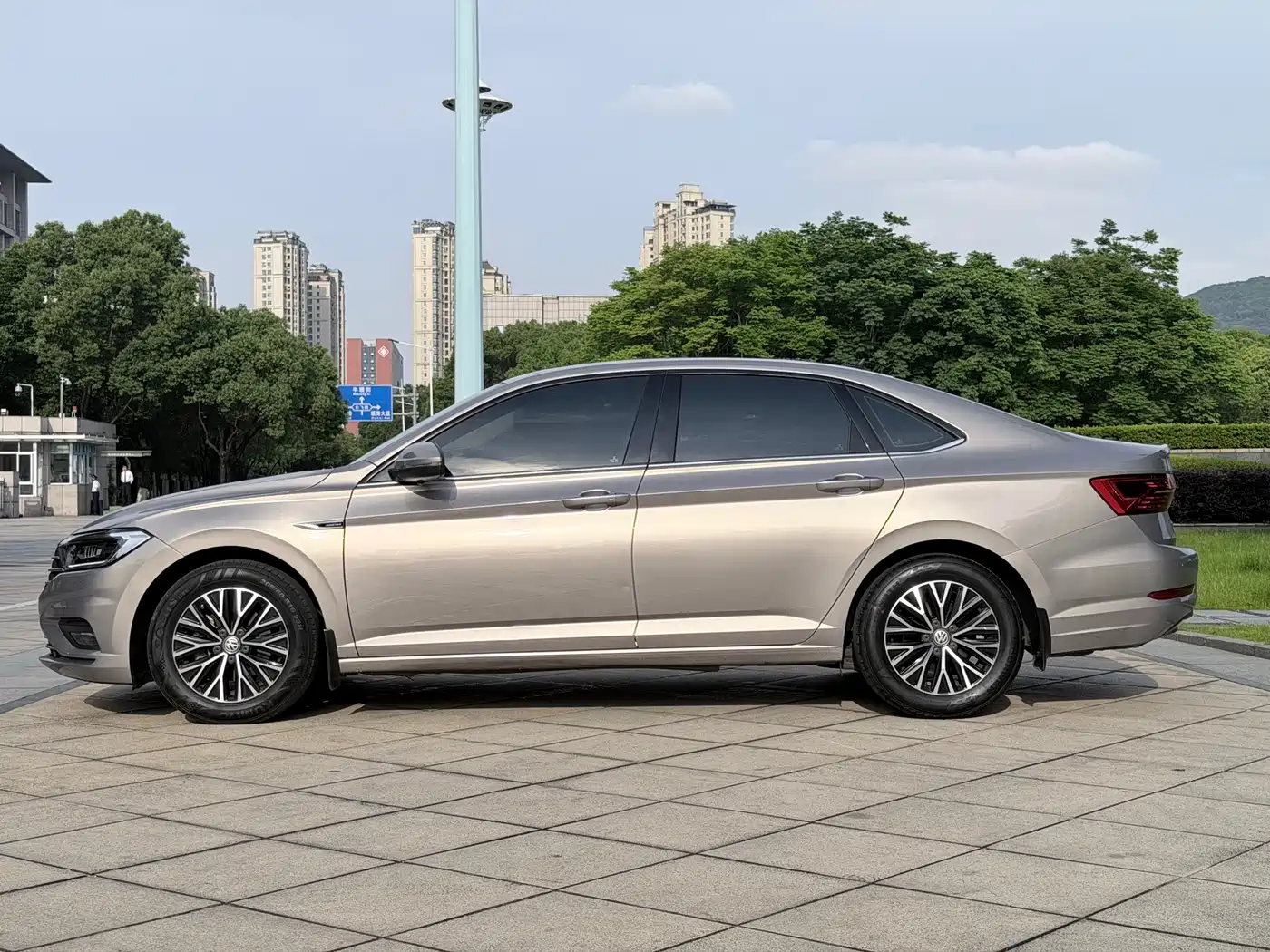 Volkswagen Sagitar 2021 280TSI DSG Comfort Smart Connect Edition фото 4